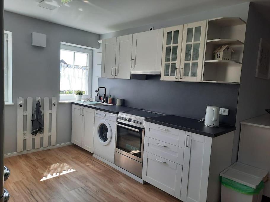 Stilvolle 2-Zimmer-Wohnung, 75Qm In Lohr Extérieur photo